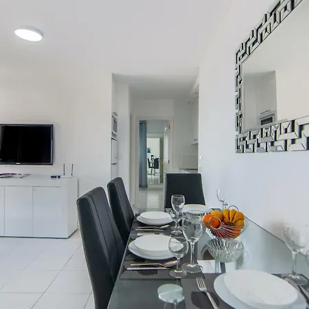 Apartment La Estrella 1a020 *