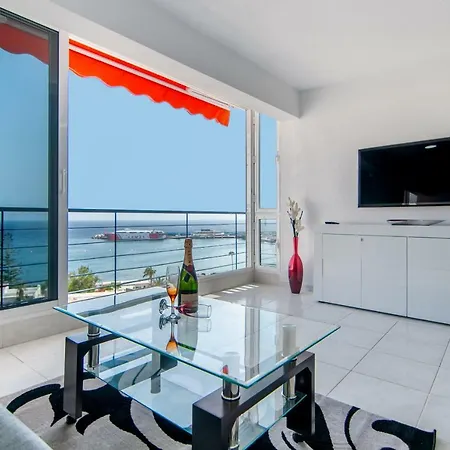 La Estrella 1a020 * Лос Кристианос